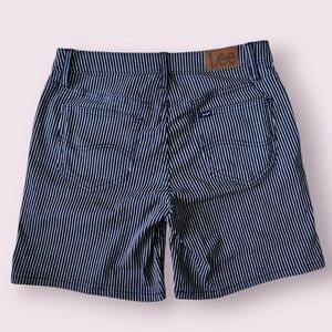 Lee | Retro Stripe Denim Railroad Medium Rise Mom Shorts Size 8